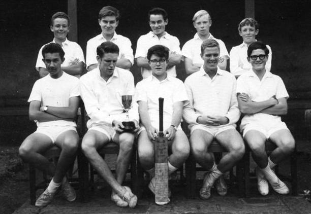 Rhodes cricket team 1964